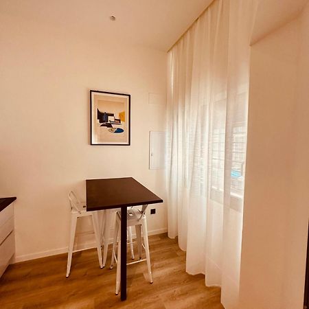 Apartamentos Sunsets Malaga Centro エクステリア 写真