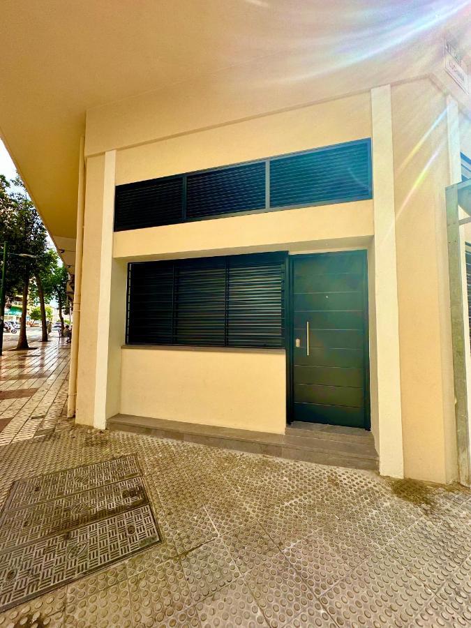 Apartamentos Sunsets Malaga Centro エクステリア 写真