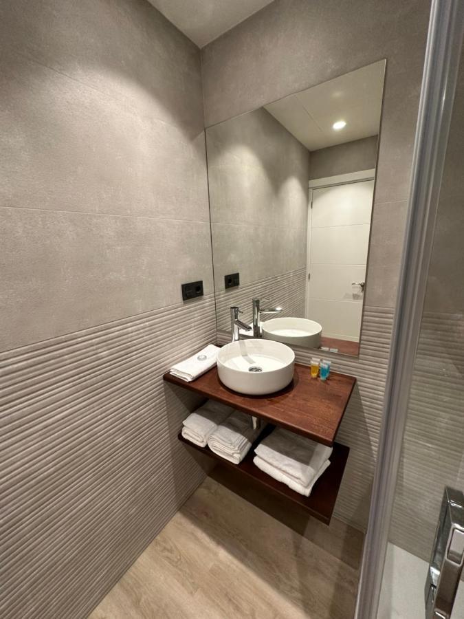 Apartamentos Sunsets Malaga Centro エクステリア 写真
