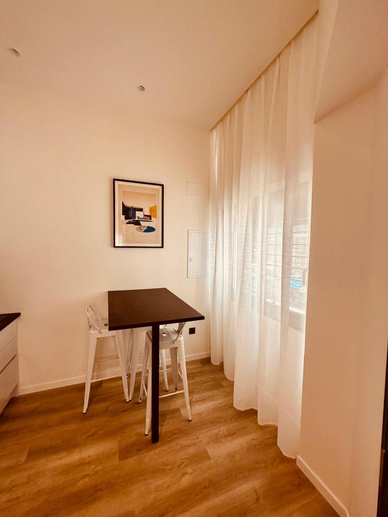 Apartamentos Sunsets Malaga Centro エクステリア 写真